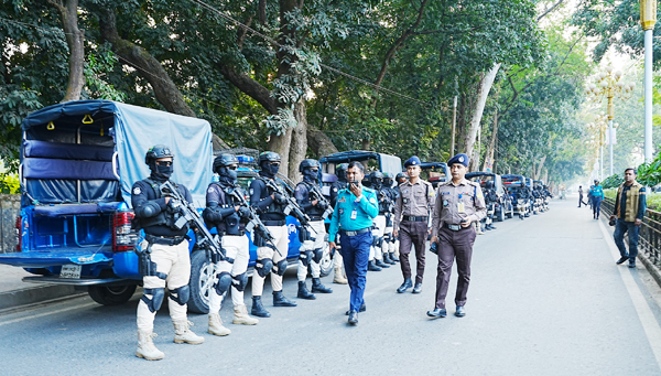 মেট্রোপলিটন পুলিশের পুলিশ পেট্রোলিং ড্রিল অনুষ্ঠিত