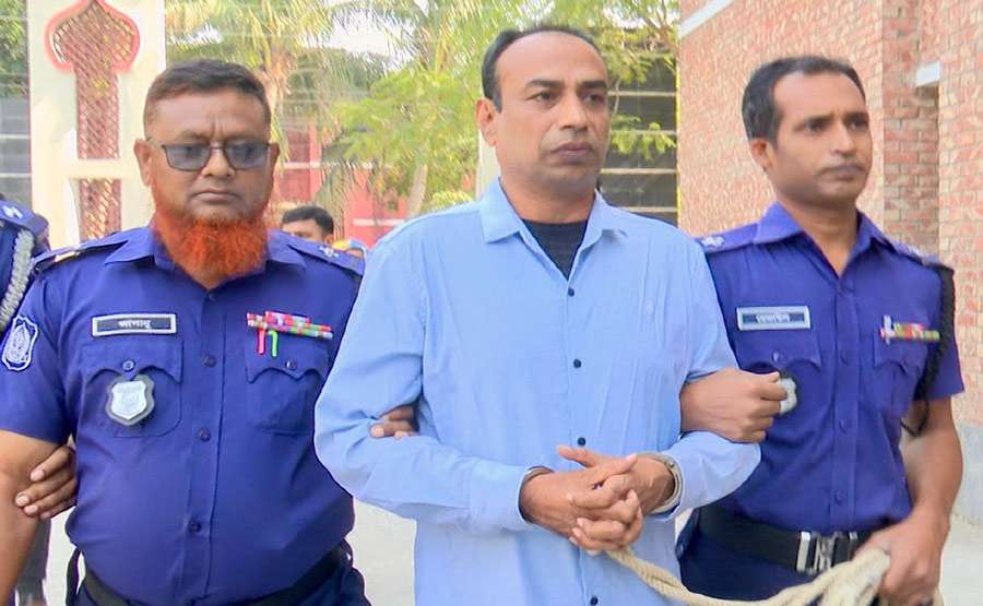 স্কুলছাত্রীকে ধর্ষণের দায়ে প্রধান শিক্ষককের যাবজ্জীবন কারাদন্ড