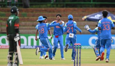 ব্যাটিং ধসে ভারতের কাছে বাংলাদেশের যুবাদের হার
