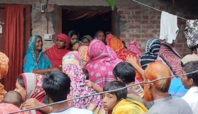 চাঁপাইনবাবগঞ্জে বিদ্যুৎস্পৃষ্ট মা মেয়েসহ তিনজনের মৃত্য