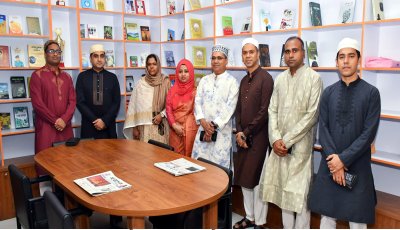 নওগাঁর পুলিশ লাইন্সে পথচলা শুরু করলো লাইব্রেরি ‘বাতিঘর’