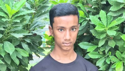 মঞ্জুর আহমদ উচ্চ বিদ্যালয় থেকে একমাত্র বৃত্তি পেয়েছে জর্জ