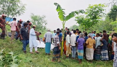 ট্রাকে করে ইদযাত্রা, উল্টে ১৫ জন নিহত