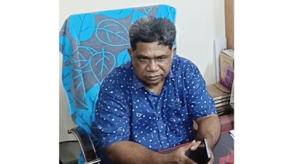 সাংবাদিকদের দাবির মুখে হল প্রাধ্যক্ষকে  অপসারণ