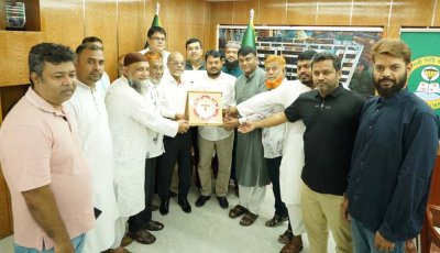 রাসিক প্রশাসকের সঙ্গে চেম্বার নেতৃবৃন্দের সৌজন্য সাক্ষাৎ