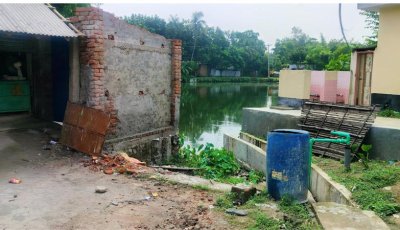 বিসর্জনের ঘাট দখলের অভিযোগ, মান্দায় দুর্গাপূজা বন্ধের সিদ্ধান্ত