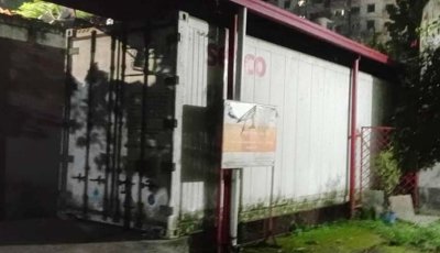 পচে গেল ২০ মরদেহ, চিকিৎসাসামগ্রীর সংকটে ঢাকা মেডিকেল