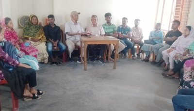 আইইডির নির্বাহী পরিচালকের সঙ্গে উন্নয়ন প্রশিক্ষণার্থীদের মতবিনিময়