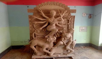 চাঁপাইনবাবগঞ্জে দুর্গোৎসবের প্রস্তুতি শেষ পর্যায়ে