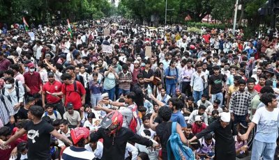শিক্ষামন্ত্রীর পদত্যাগ না হলে আলোচনা নয়, সিজেপির কড়া হুঁশিয়ারি