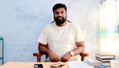 কেশরহাট বণিক সমিতির নির্বাচনে শরিফুল আলোচনার শীর্ষে