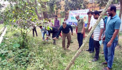 নওগাঁয় সাপ্তাহিক পরিচ্ছন্নতা অভিযানের উদ্বোধন