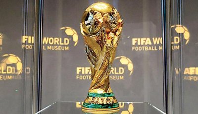 বিশ্বকাপ ট্রফি এখন বাংলাদেশে