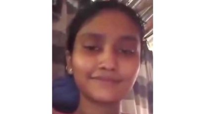 ‘আমার কবরের কাছে একটু যেয়ো’