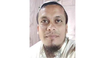 মুরগি চুরি ঠেকাতে বিছিয়ে রাখা বিদ্যুতের তারে জড়িয়ে খামার শ্রমিক নিহত