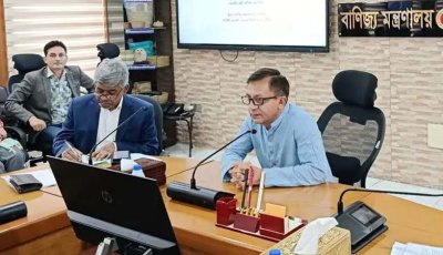 পর্যাপ্ত মজুত আছে, ভোজ্যতেলের দাম একফোঁটাও বাড়বে না: বাণিজ্যমন্ত্রী