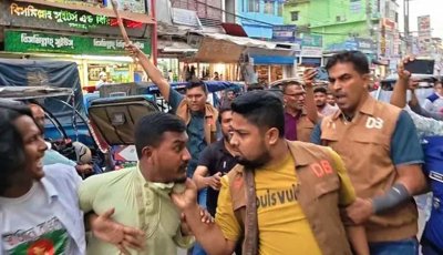 বৈষম্যবিরোধীদের সঙ্গে পুলিশ-ছাত্রদলের সংঘর্ষ, ওসিসহ আহত ১০