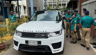 মন্ত্রী মিল্লাতের গাড়ি উল্টোপথে, মামলা