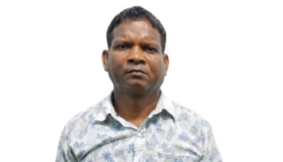 নগরীতে এক মাদক ব্যবসায়ী গ্রেপ্তার, চোলাইমদ উদ্ধার