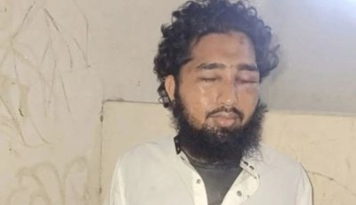 মুখে গামছা বেঁধে মাদ্রাসাছাত্রকে ধর্ষণের অভিযোগে শিক্ষক গ্রেপ্তার