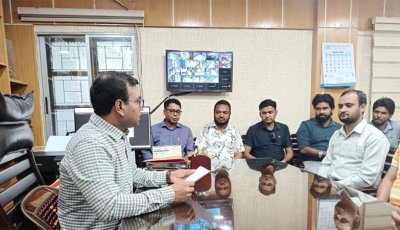 গোমস্তাপুরে পেট্রোল পাম্প মালিকদের নিয়ে ইউএনওর মতবিনিময়