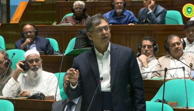 অটোরিকশায় বছরে ৪ হাজার কোটি টাকার রাজস্ব ক্ষতি: সংসদে স্বরাষ্ট্রমন্ত্রী