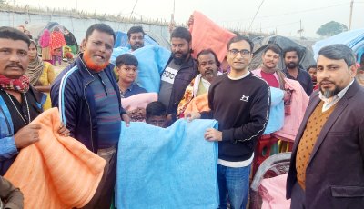 বাগমারায় উপজেলা প্রশাসনের উদ্যোগে শীত বস্ত্র বিতরন