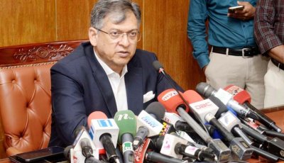 রাষ্ট্রপতির পদত্যাগ সংবিধানসম্মত, গ্রেফতারের মতো কিছু দেখছি না: স্বরাষ্ট্রমন্ত্রী