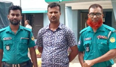 নগরীতে ট্রাফিক পুলিশকে চাপা দেওয়ার চেষ্টা, যুবক গ্রেপ্তার