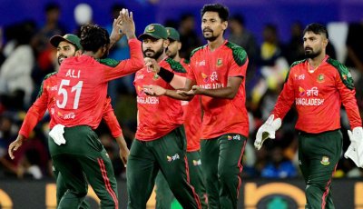 নতুন মোড়! বিশ্বকাপে ফেরানো হতে পারে বাংলাদেশকে, যদি...