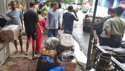 কলকাতায় ১১ হোটেল বন্ধ ঘোষণা, ‘আতঙ্কিত’ বাংলাদেশিদের মধ্যে ফেরার তাগিদ