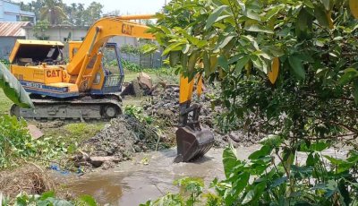 খাল খনন প্রকল্প: শ্রমিকের তালিকায় চেয়ারম্যান, মেম্বার