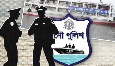 পদ্মা নদীতে নৌ পুলিশের ওপর হামলা