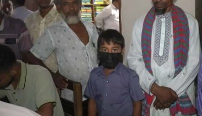 নাটোরে ৭ বছরের শিশুকে ২১ বছর বয়স দেখিয়ে মামলা!