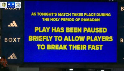 ম্যাচের মাঝে ১৩ মিনিটের ইফতার, রোজা ভাঙায় চরম কটাক্ষের শিকার ফুটবলাররা