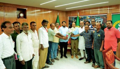রাসিক প্রশাসকের সঙ্গে জিপিও কর্মচারী ইউনিয়নের নবগঠিত কমিটির নেতৃবৃন্দের সৌজন্য সাক্ষাৎ