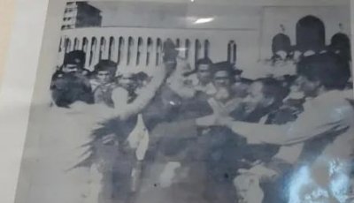 এবার ডাকসুর সংগ্রহশালায় সাঁটানো হলো গোলাম আযমের বিতর্কিত ছবি
