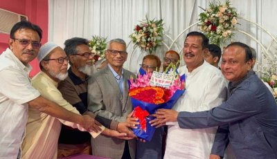 ভূমিমন্ত্রী মিনুকে ন্যাশনাল হার্ট ফাউন্ডেশনের শুভেচ্ছা