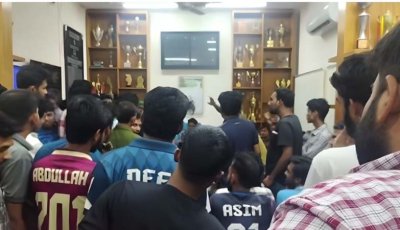 ‘নারী থাকা সন্দেহে’ তল্লাশি : রাবির জিয়া হলে এজিএসসহ ৩ জনের আবাসিকতা স্থগিত
