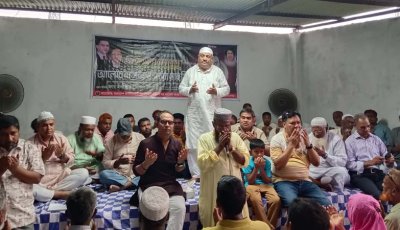 গোমস্তাপুরে শহীদ প্রেসিডেন্ট জিয়াউর রহমানের ৪৫ তম শাহদাৎ বার্ষিকি পালন