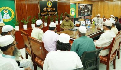 রাসিক প্রশাসকের সাথে মীরের চক জামে মসজিদ কমিটির নেতৃবৃন্দের সৌজন্য সাক্ষাৎ