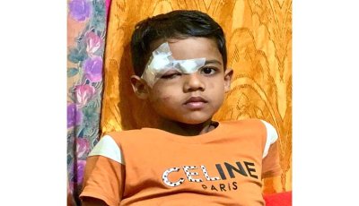 স্কুলে চলন্ত ফ্যান পড়ে আহত শিশু শিক্ষার্থী
