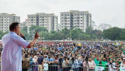 দেশ পুনর্গঠনে তরুণদের এগিয়ে আসার আহ্বান প্রধানমন্ত্রীর