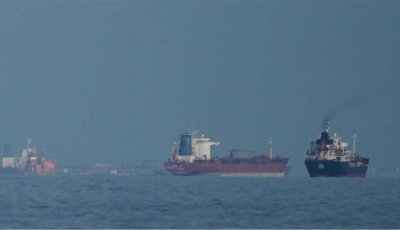 হরমুজ প্রণালি ফের বন্ধ করলো ইরান