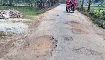 কার্যাদেশের এক বছর পরেও বদলগাছীতে সড়ক সংস্কারে কাজ শুরু করতে পারছে না ঠিকাদার
