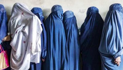 হাড় না ভাঙা পর্যন্ত স্ত্রীদের ‘শিক্ষা’ দেওয়া যাবে! মহিলাদের উপর গার্হস্থ্য হিংসা ‘বৈধ’ করল তালিবান সরকার