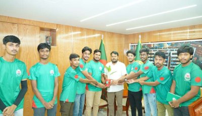 রাসিক প্রশাসকের সাথে বিডি ক্লিন প্রতিনিধির সৌজন্য সাক্ষাৎ