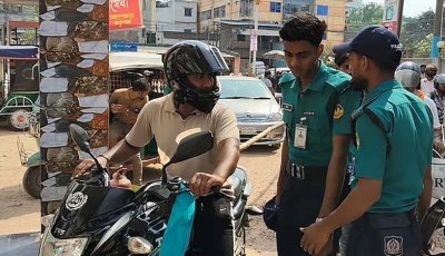 রাজশাহীতে দ্বিতীয়বার তেল নিতে এসে ধরা খাচ্ছেন অনেকে