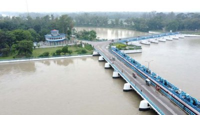 বিপৎসীমার ওপরে ৩ নদীর পানি, খুলল তিস্তা ব্যারাজের ৪৪ জলকপাট