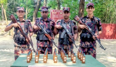 শিবগঞ্জ সীমান্তে ভারতীয় মদ উদ্ধার